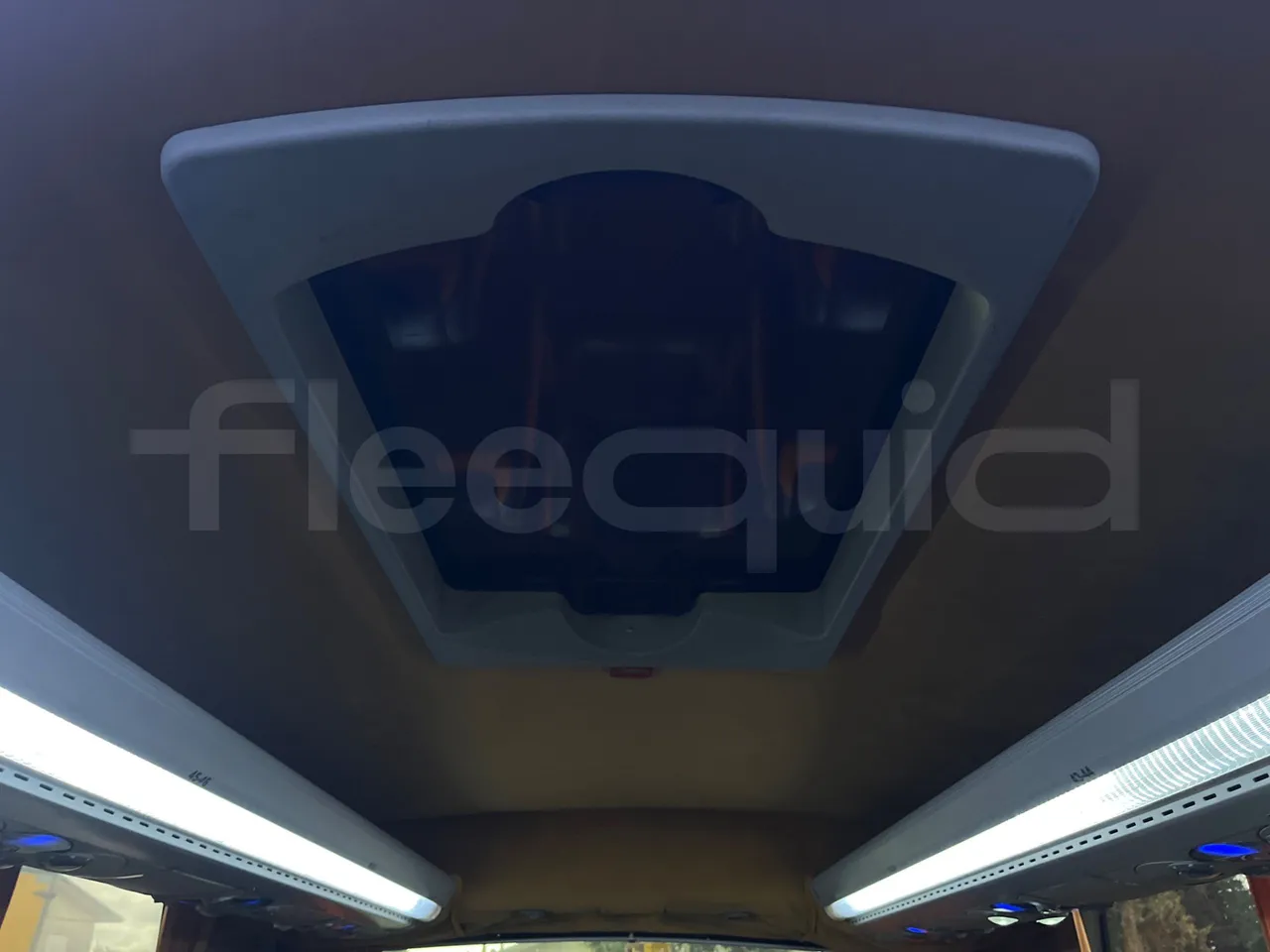 Scania Atomic K 420 EB 4X2 - Euro 4 - 309kW - 13 mt - roof hatch 2