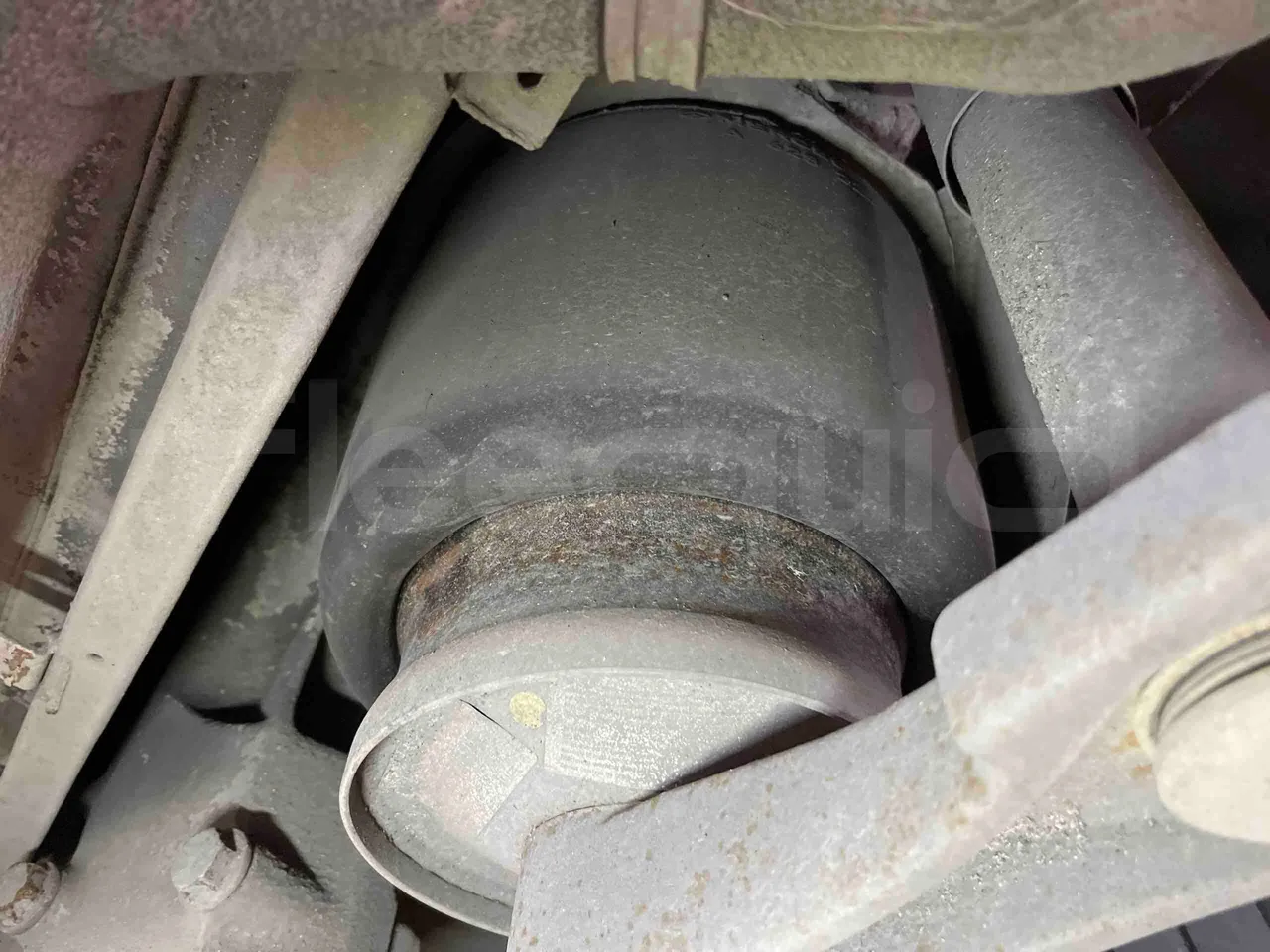 Mercedes-Benz Citaro G 0530 - Euro5 - 260kW - 17.940mt - axel 2 air springs 1 left