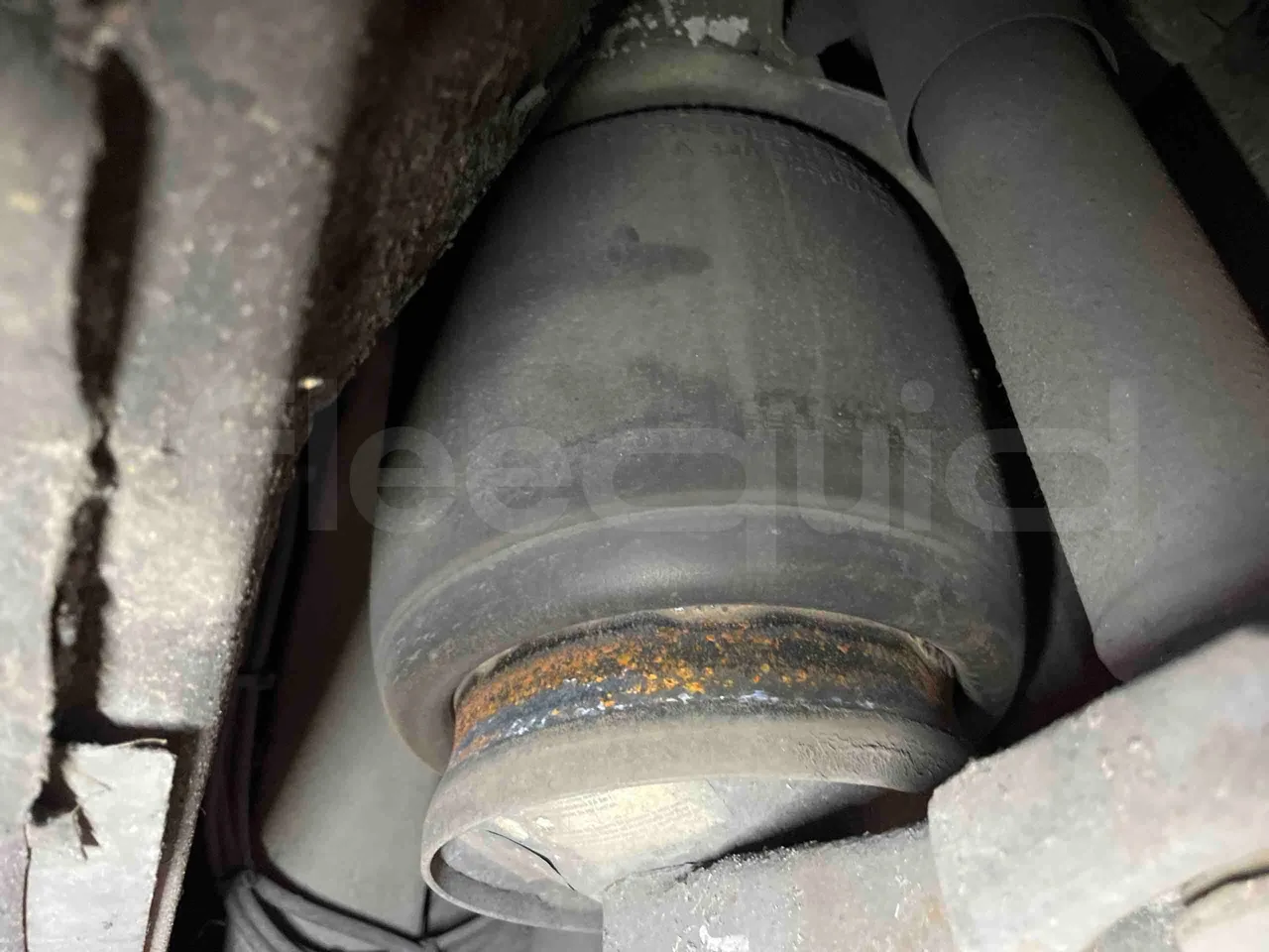 Mercedes-Benz Citaro G 0530 - Euro5 - 260kW - 17.940mt - axel 2 air springs 2 right