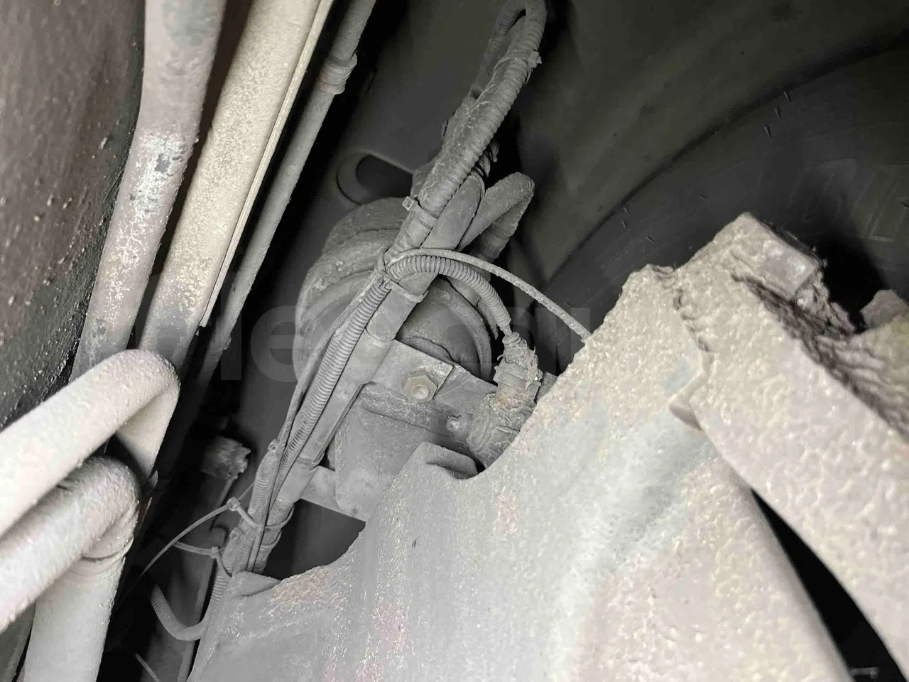 Mercedes-Benz Citaro G 0530 - Euro5 - 260kW - 17.940mt - axle 2 caliper brakes right