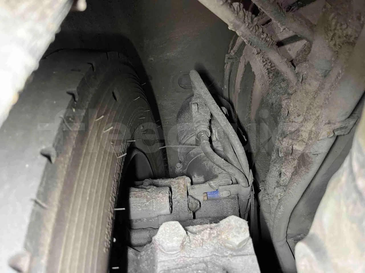 Mercedes-Benz Citaro G 0530 - Euro5 - 260kW - 17.940mt - axel 3 caliper brakes left