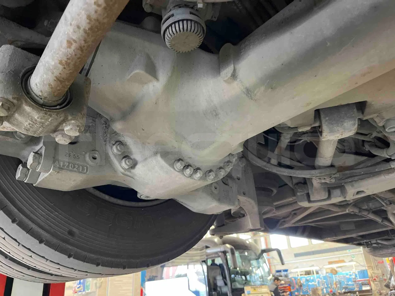 Mercedes-Benz Citaro G 0530 - Euro5 - 260kW - 17.940mt - driveshaft photo