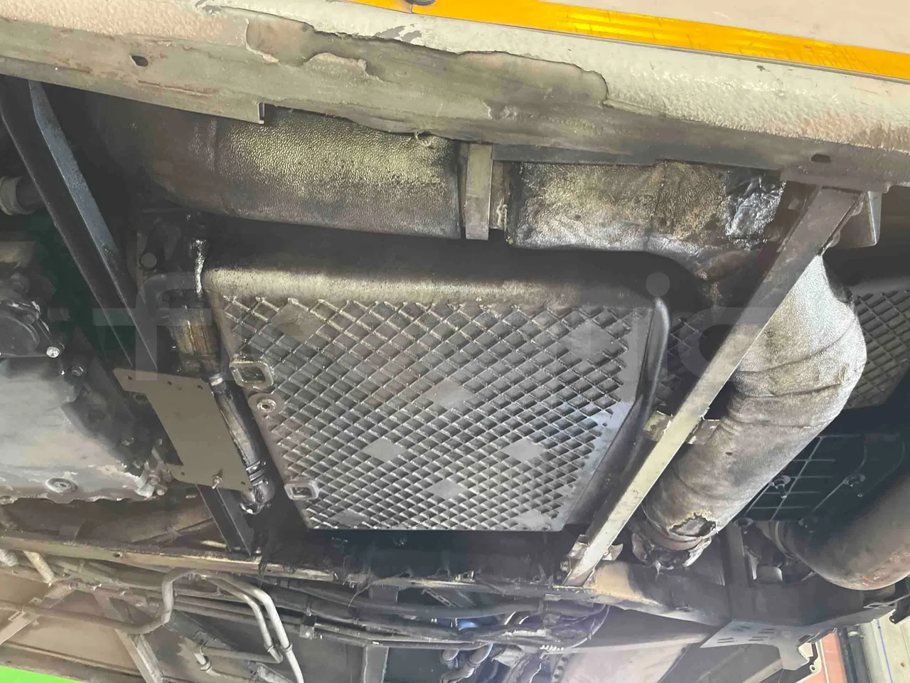 Mercedes-Benz Citaro G 0530 - Euro5 - 260kW - 17.940mt - engine without protection