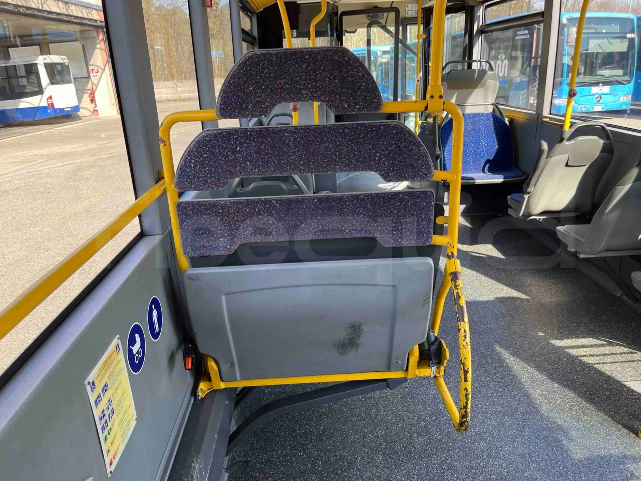 Mercedes-Benz Citaro G 0530 - Euro5 - 260kW - 17.940mt - folding seat photo