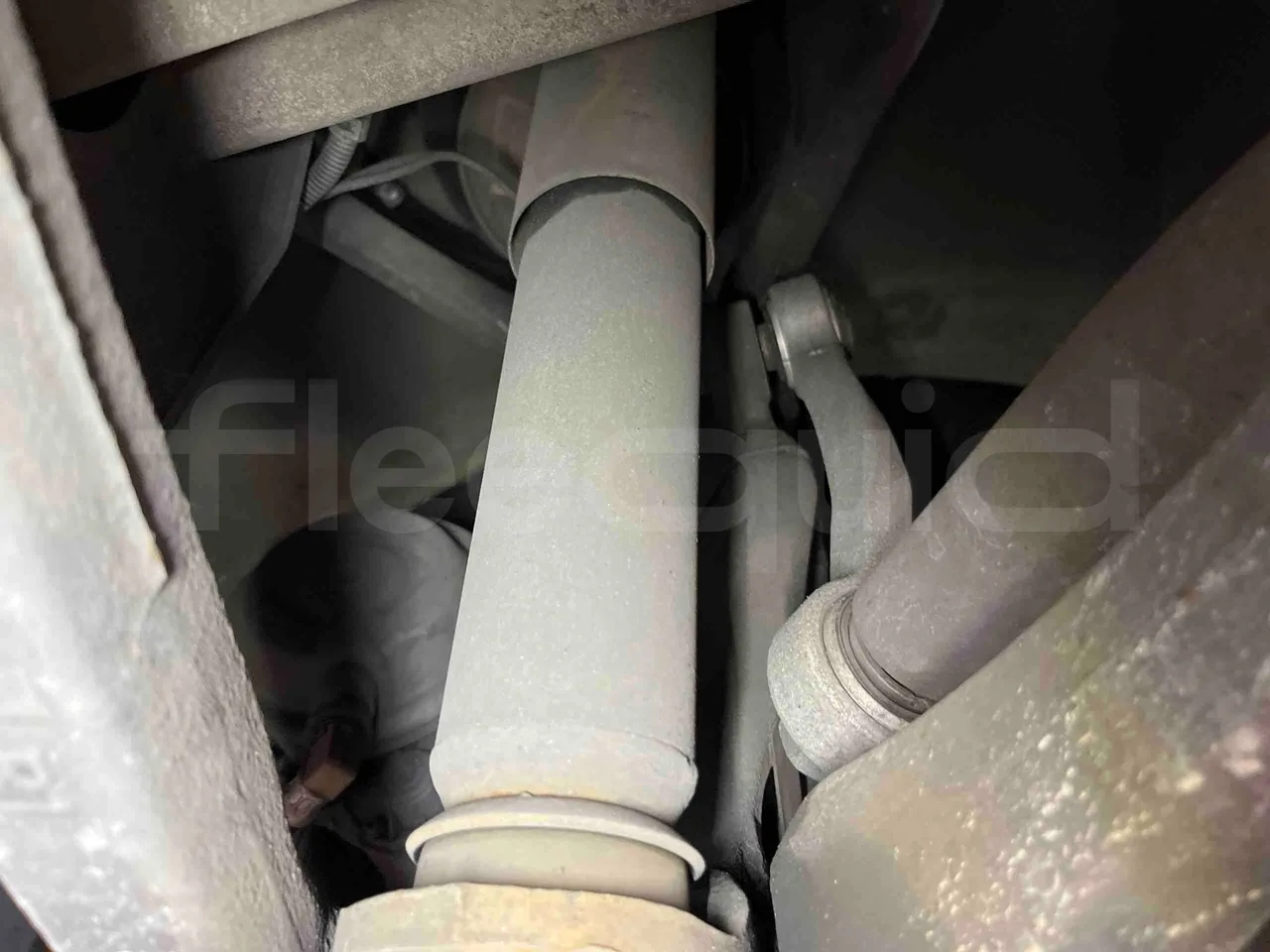 Mercedes-Benz Citaro G 0530 - Euro5 - 260kW - 17.940mt - front shock absorbers right