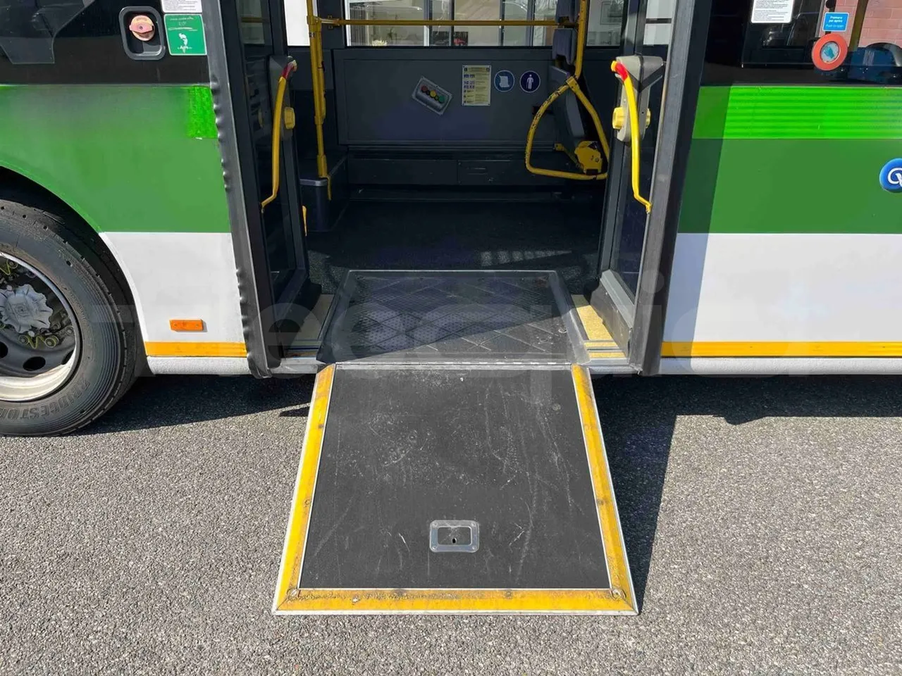 Mercedes-Benz Citaro G 0530 - Euro5 - 260kW - 17.940mt - platform open photo