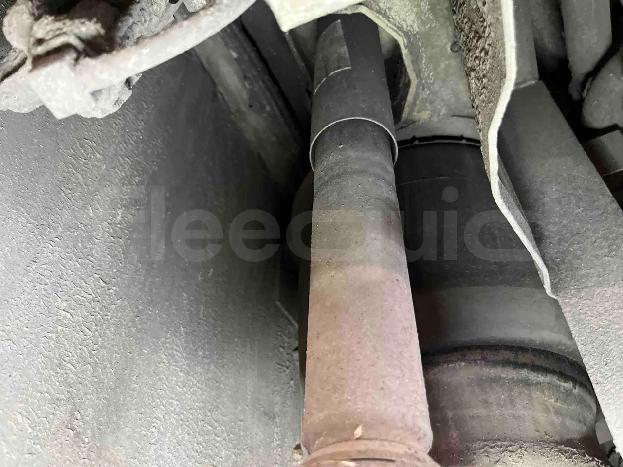 Mercedes-Benz Citaro G 0530 - Euro5 - 260kW - 17.940mt - axle 3 air springs 1 left