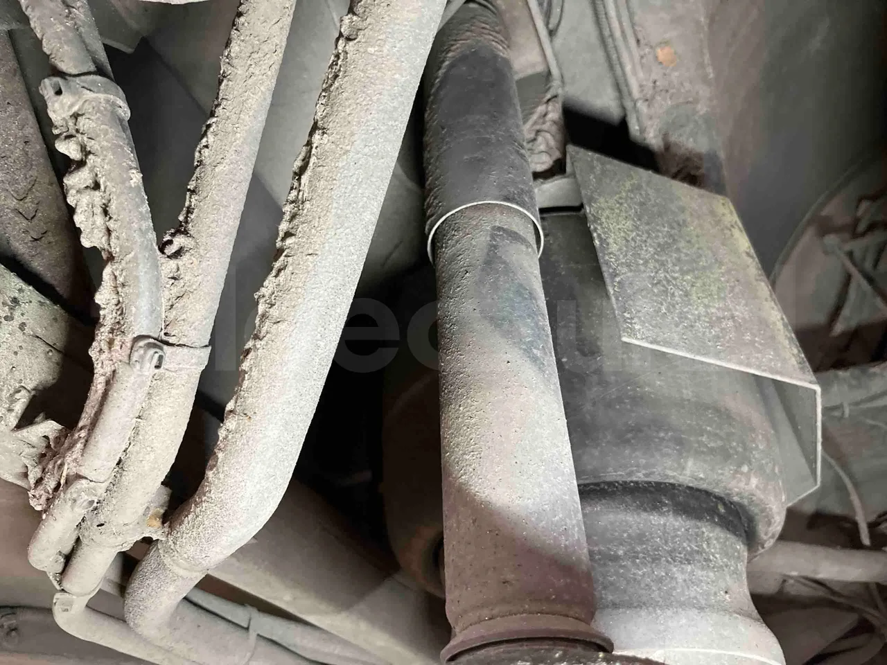 Mercedes-Benz Citaro G 0530 - Euro5 - 260kW - 17.940mt - axel 3 shock absorbers 1 left