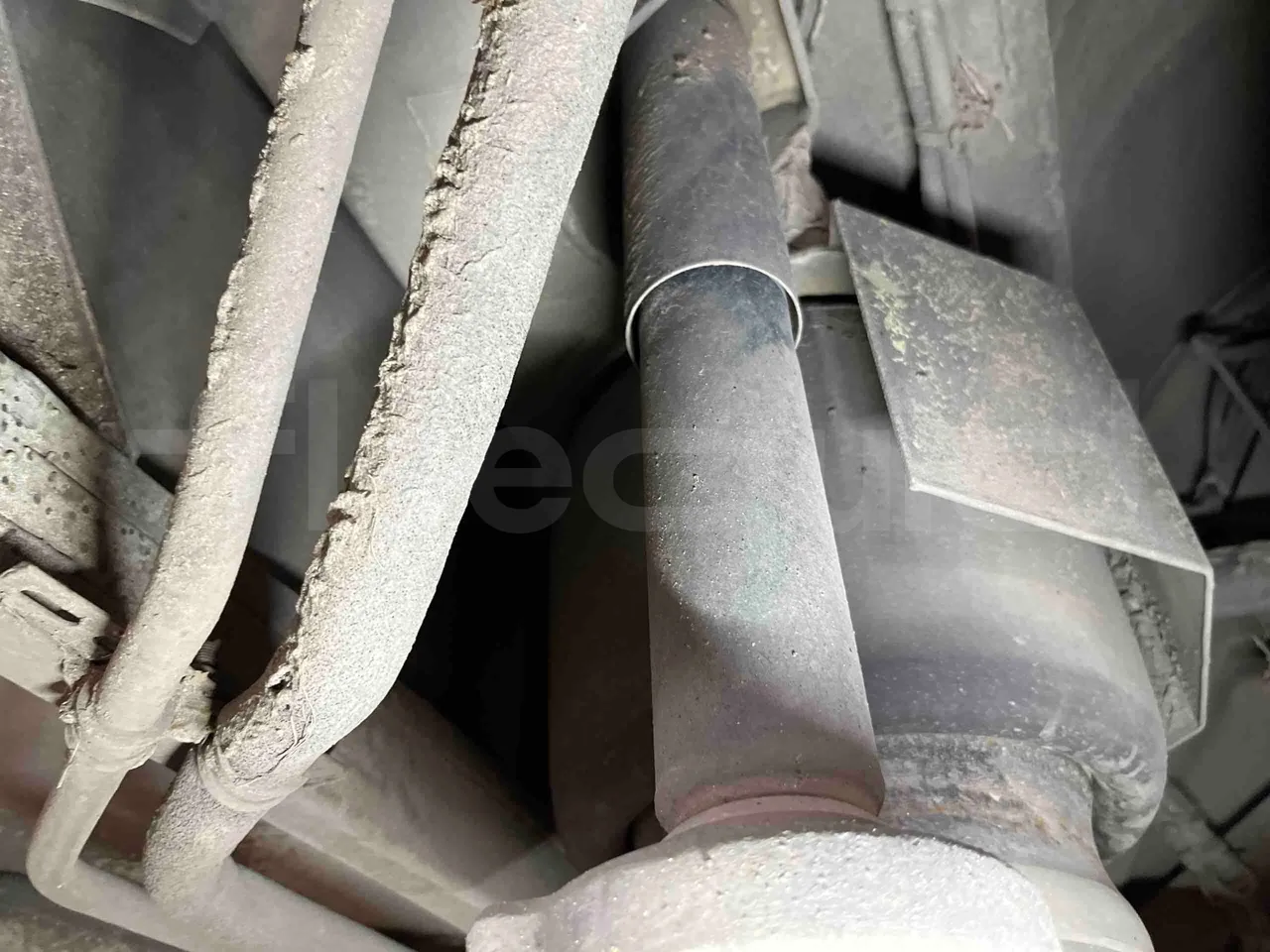 Mercedes-Benz Citaro G 0530 - Euro5 - 260kW - 17.940mt - axle 2 shock absorbers 1 left