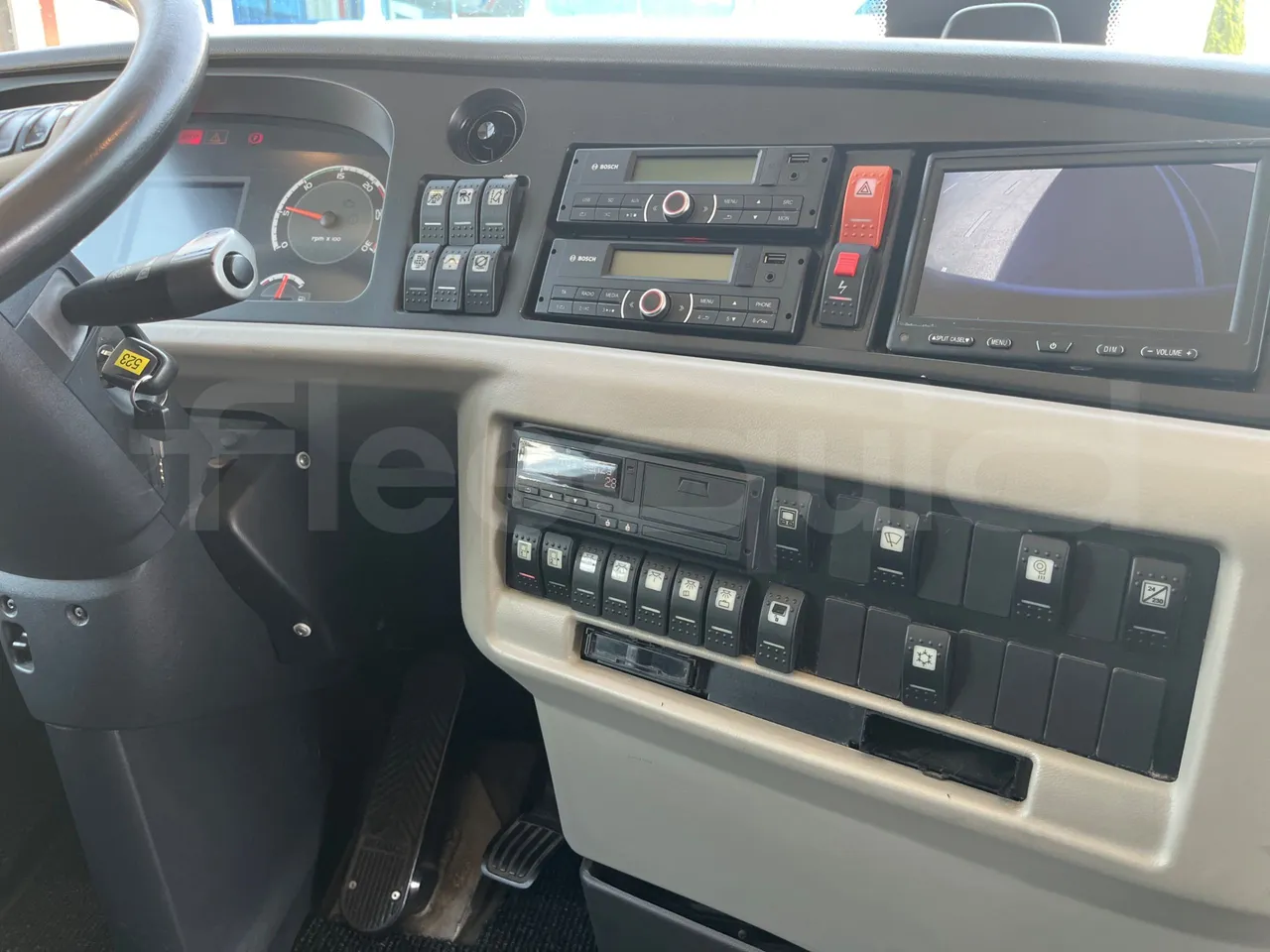 Vdl Futura - radio accessories photo