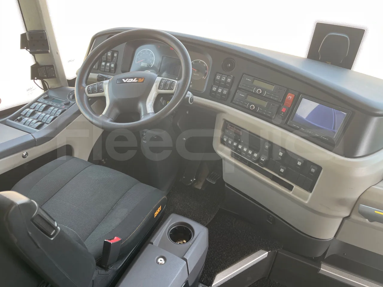 Vdl Futura - buttons panels on