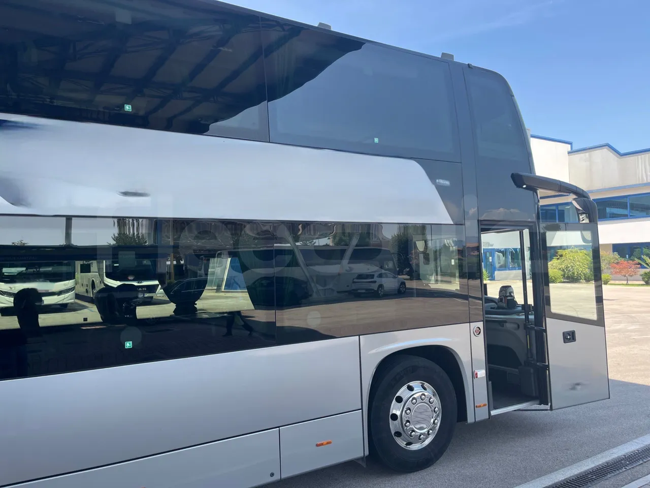 Vdl Futura - platform open photo