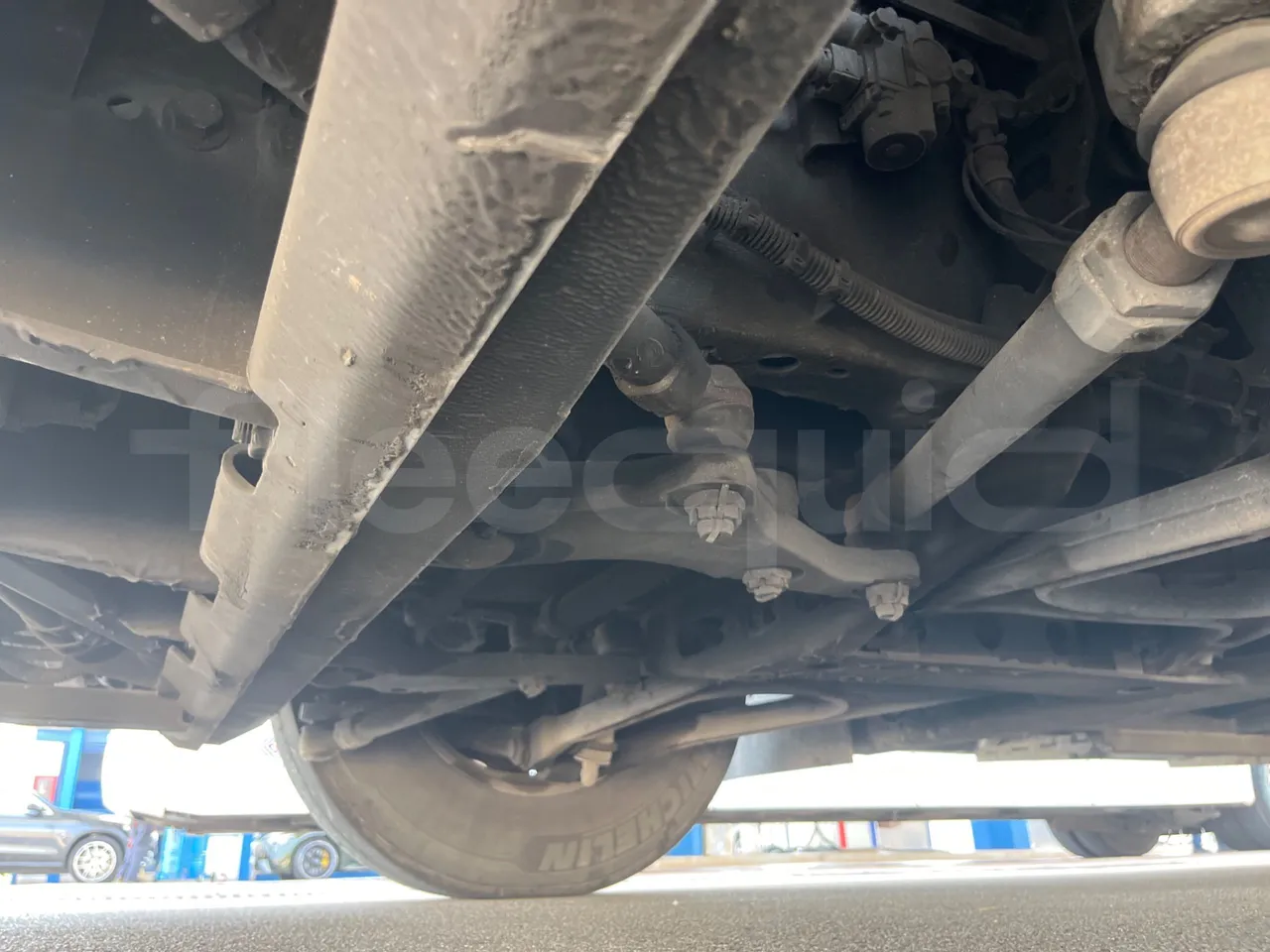 Vdl Futura - front axle right side