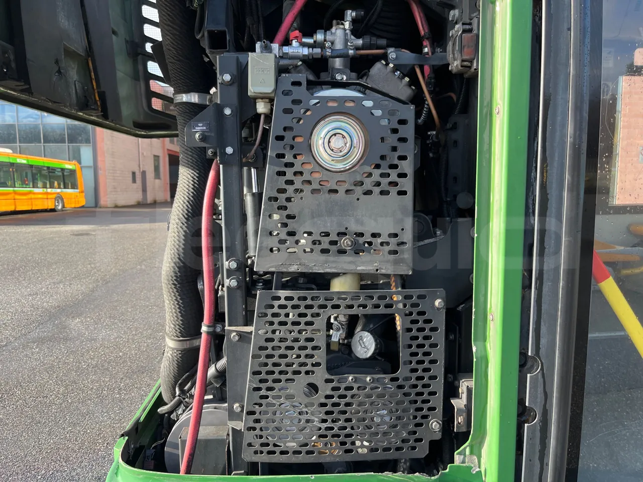 Irisbus Citelis PS09D1 PS09D1-98  - Euro5 - 213kW - 11.990mt - air conditioning compressor