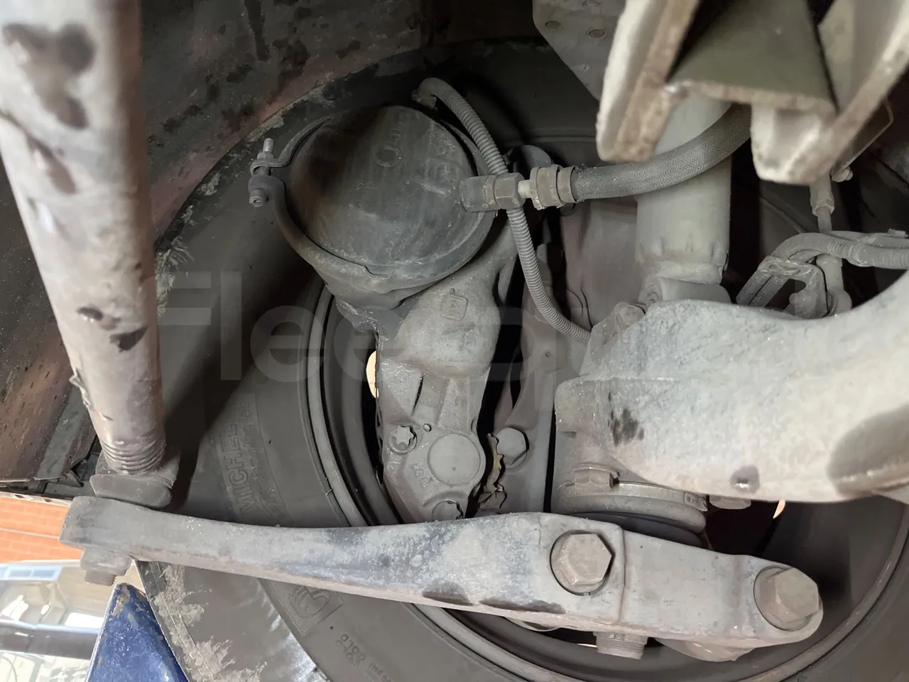 Irisbus Citelis PS09D1 PS09D1-98  - Euro5 - 213kW - 11.990mt - front brake calipers right