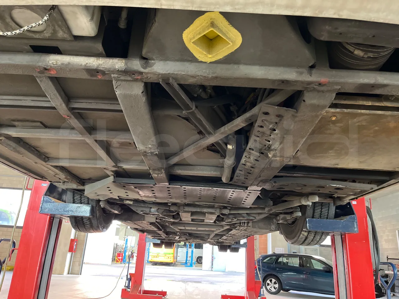 Irisbus Citelis PS09D1 PS09D1-98  - Euro5 - 213kW - 11.990mt - front undercarriage from front