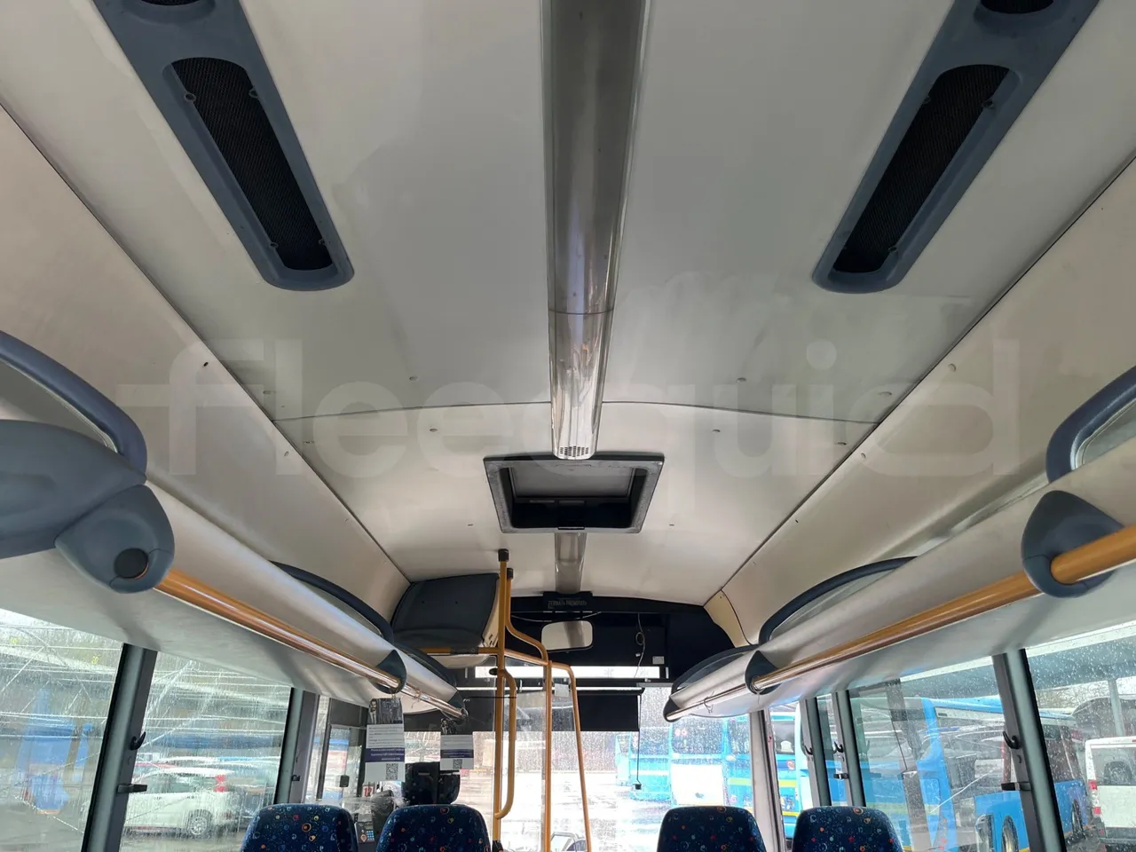 Iveco Crossway SFR162 - Euro 5 - 243 kW - 11.995 mt - roof hatch 2