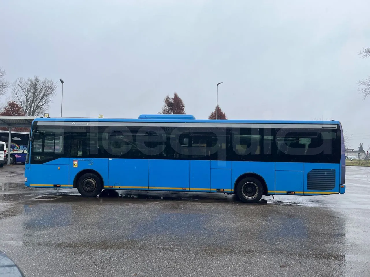 Iveco Crossway SFR162 - Euro 5 - 243 kW - 11.995 mt - left side photo