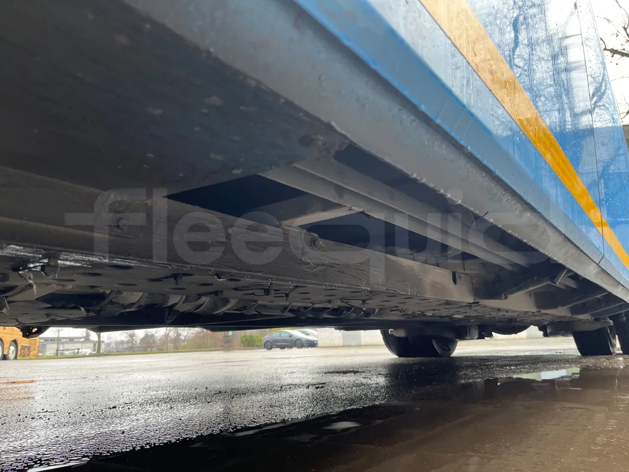 Iveco Crossway SFR162 - Euro 5 - 243 kW - 11.995 mt - central undercarriage photo