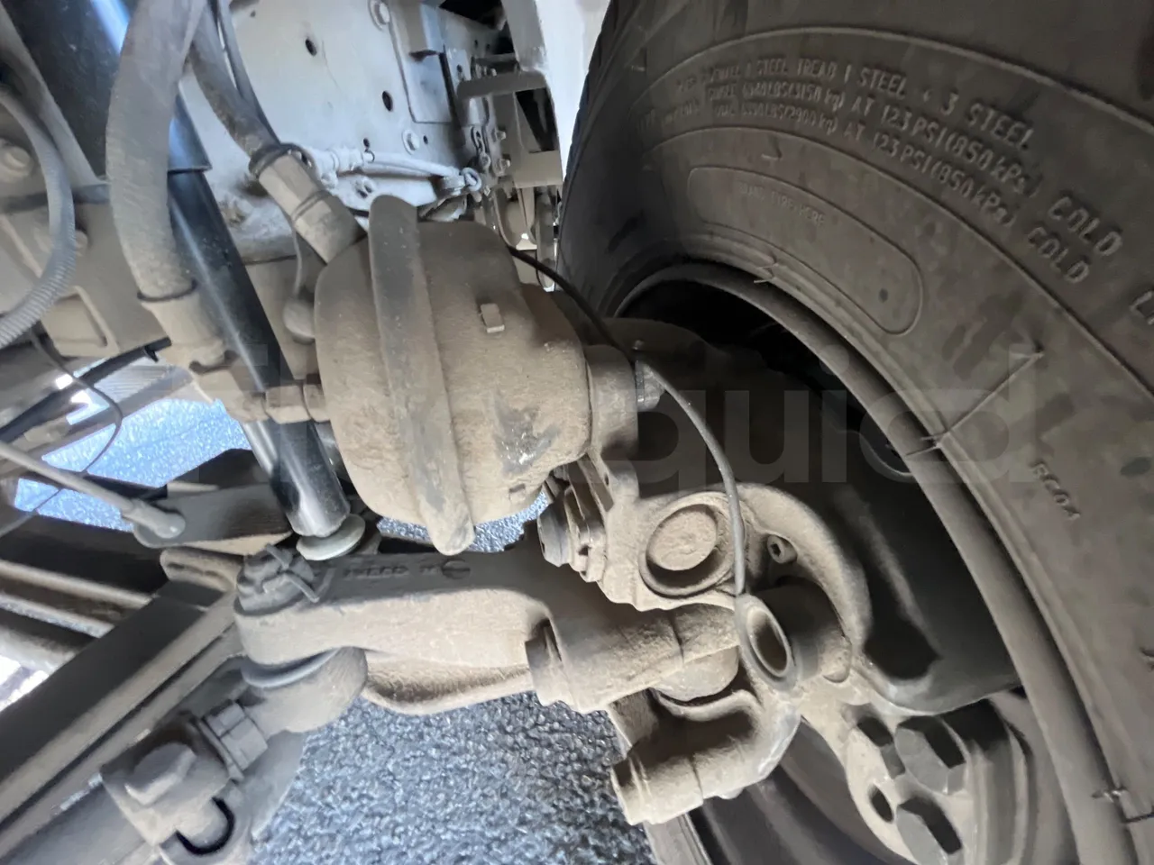 Iveco Andecar VII.3 BF150GDR - Euro4 - 185kw - 10 mt - front brake calipers left
