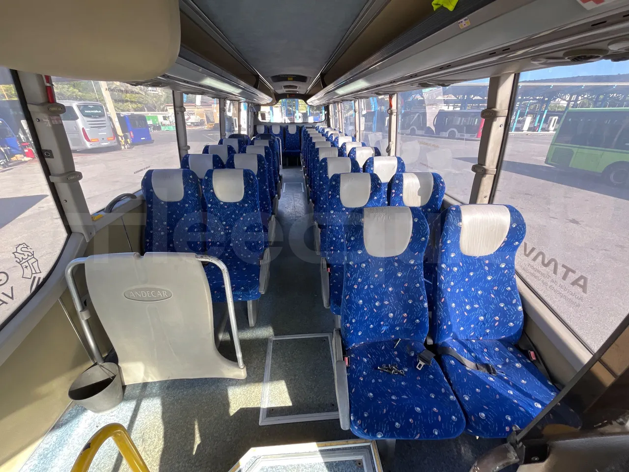 Iveco Andecar VII.3 BF150GDR - Euro4 - 185kw - 10 mt - interior reverse seats driver height