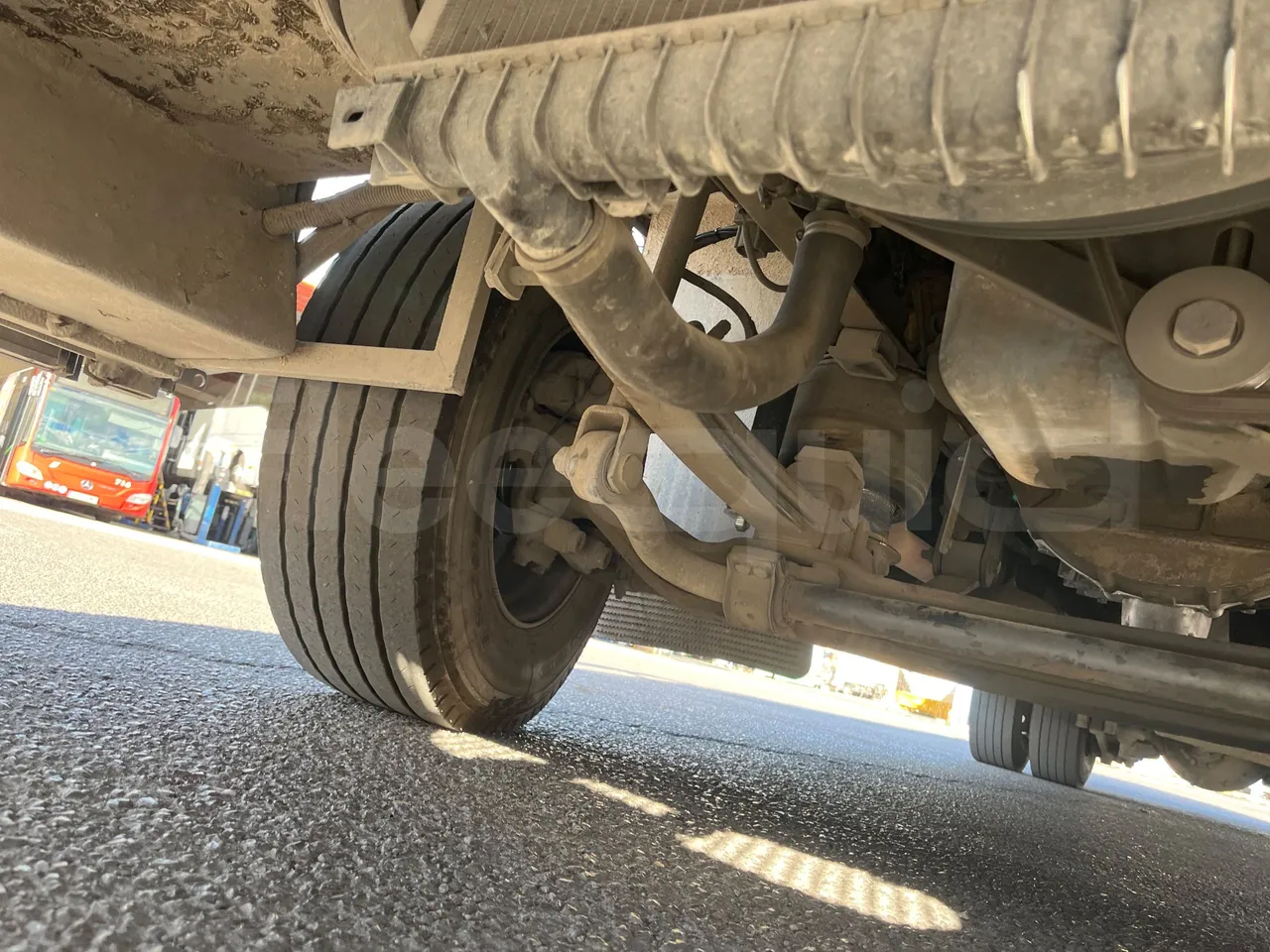 Iveco Andecar VII.3 BF150GDR - Euro4 - 185kw - 10 mt - front axle right side