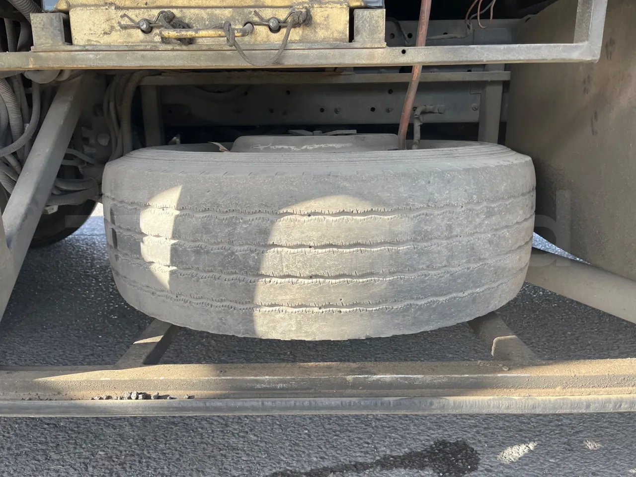 Iveco Andecar VII.3 BF150GDR - Euro4 - 185kw - 10 mt - spare wheel