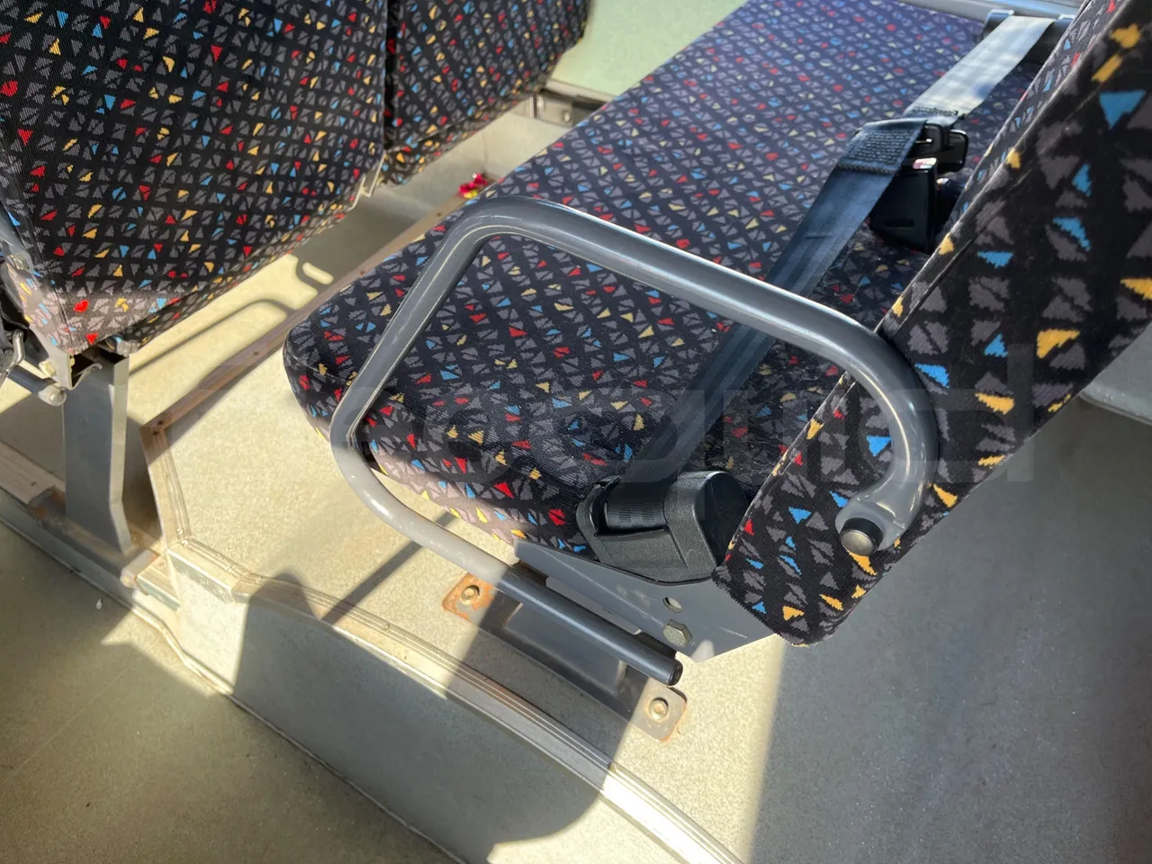 Mercedes-Benz Conecto O345 -EUR3-184kW- 11.915m - armrest detail photo