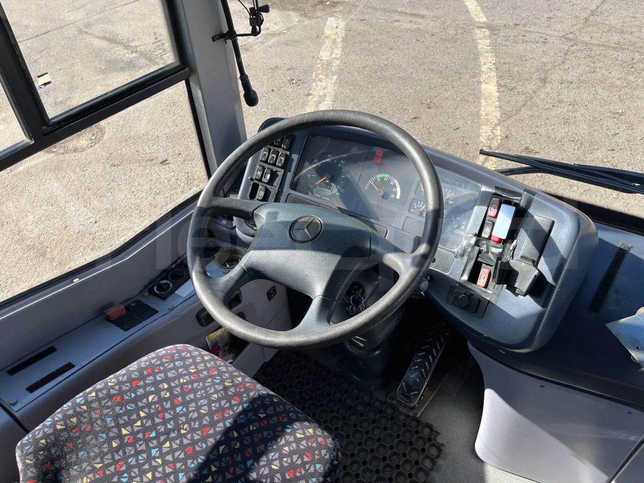 Mercedes-Benz Conecto O345 -EUR3-184kW- 11.915m - buttons panels on