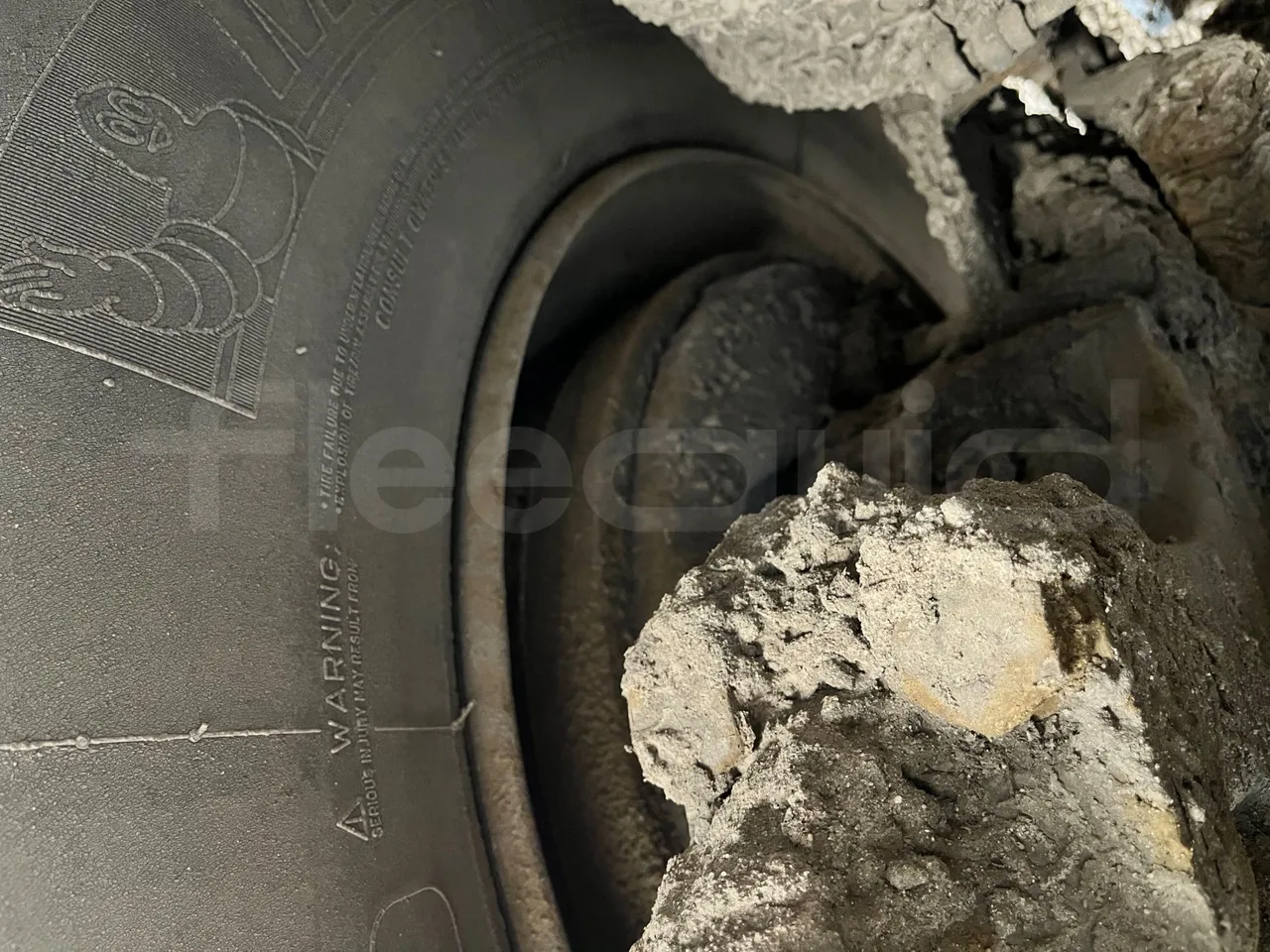 Mercedes-Benz Conecto O345 -EUR3-184kW- 11.915m - axle 2 discs left