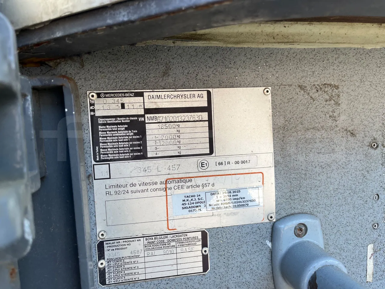 Mercedes-Benz Conecto O345 -EUR3-184kW- 11.915m - vehicle plate photo