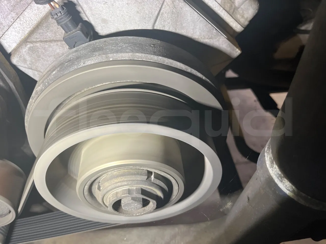 Man Lion's regio UL354NKMIX - Euro 4 - 257 kW - 12.250 mt - air conditioning compressor