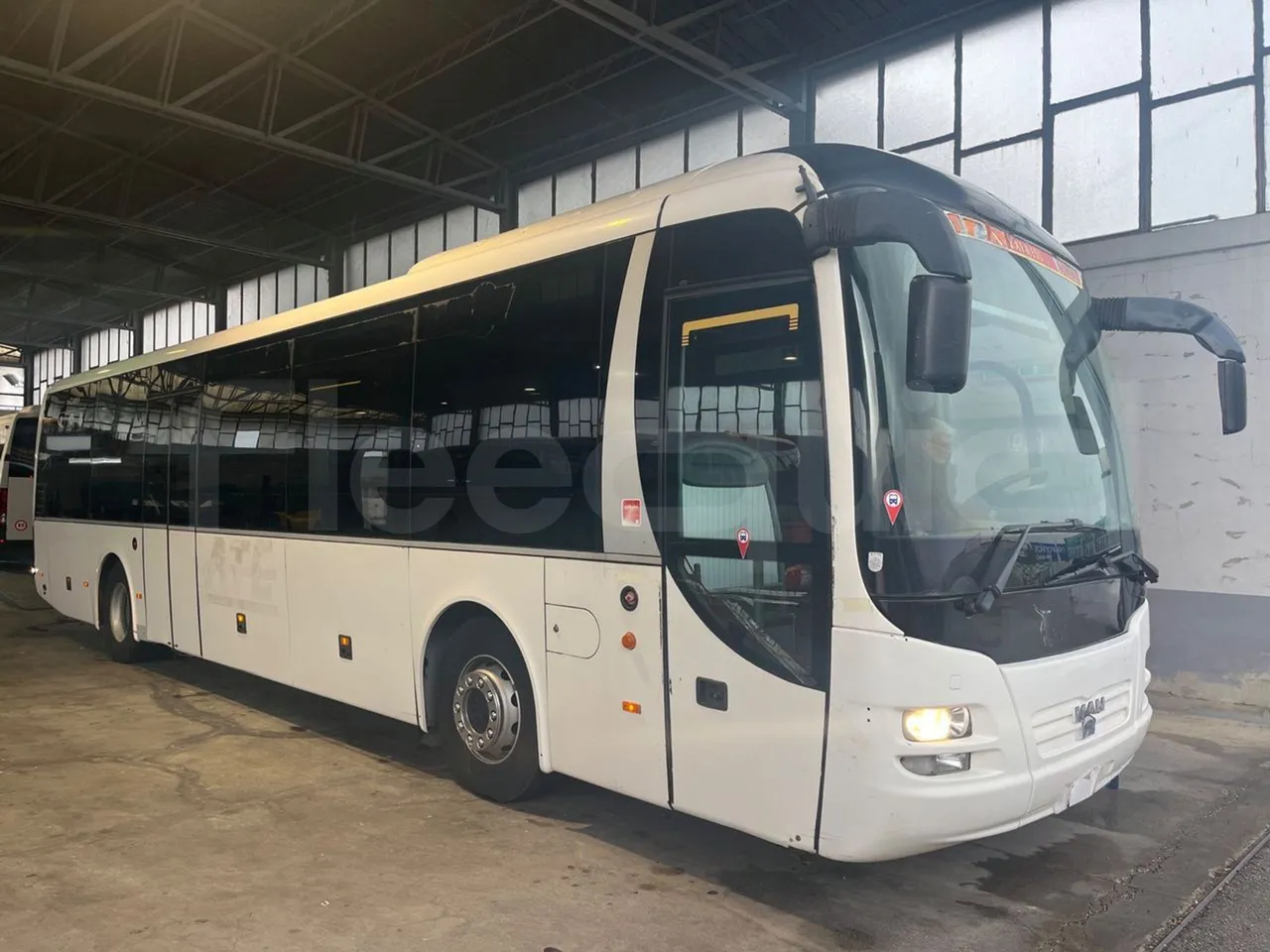 Man Lion's regio UL354NKMIX - Euro 4 - 257 kW - 12.250 mt - Base cover photo