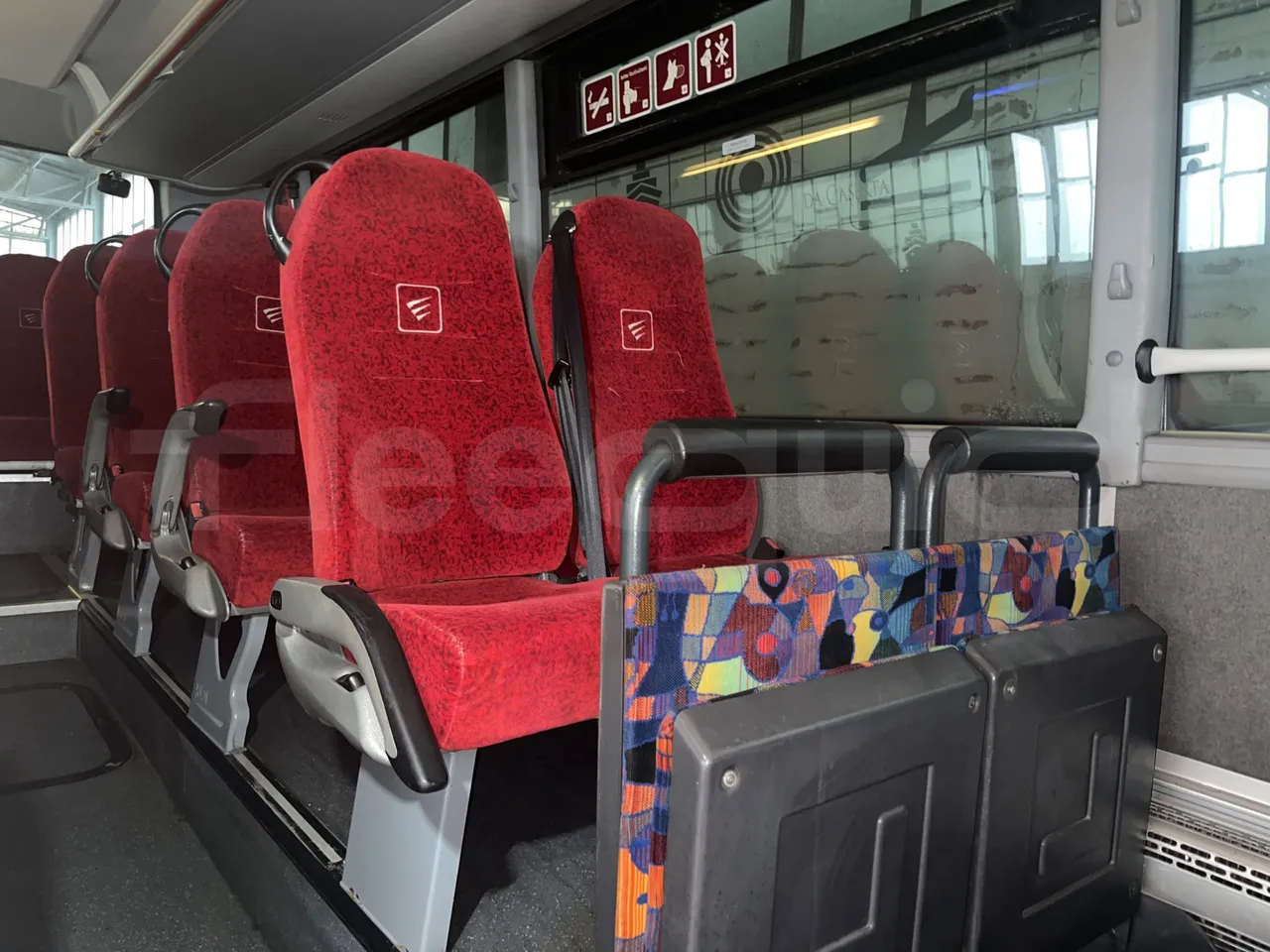 Man Lion's regio UL354NKMIX - Euro 4 - 257 kW - 12.250 mt - single seat detail
