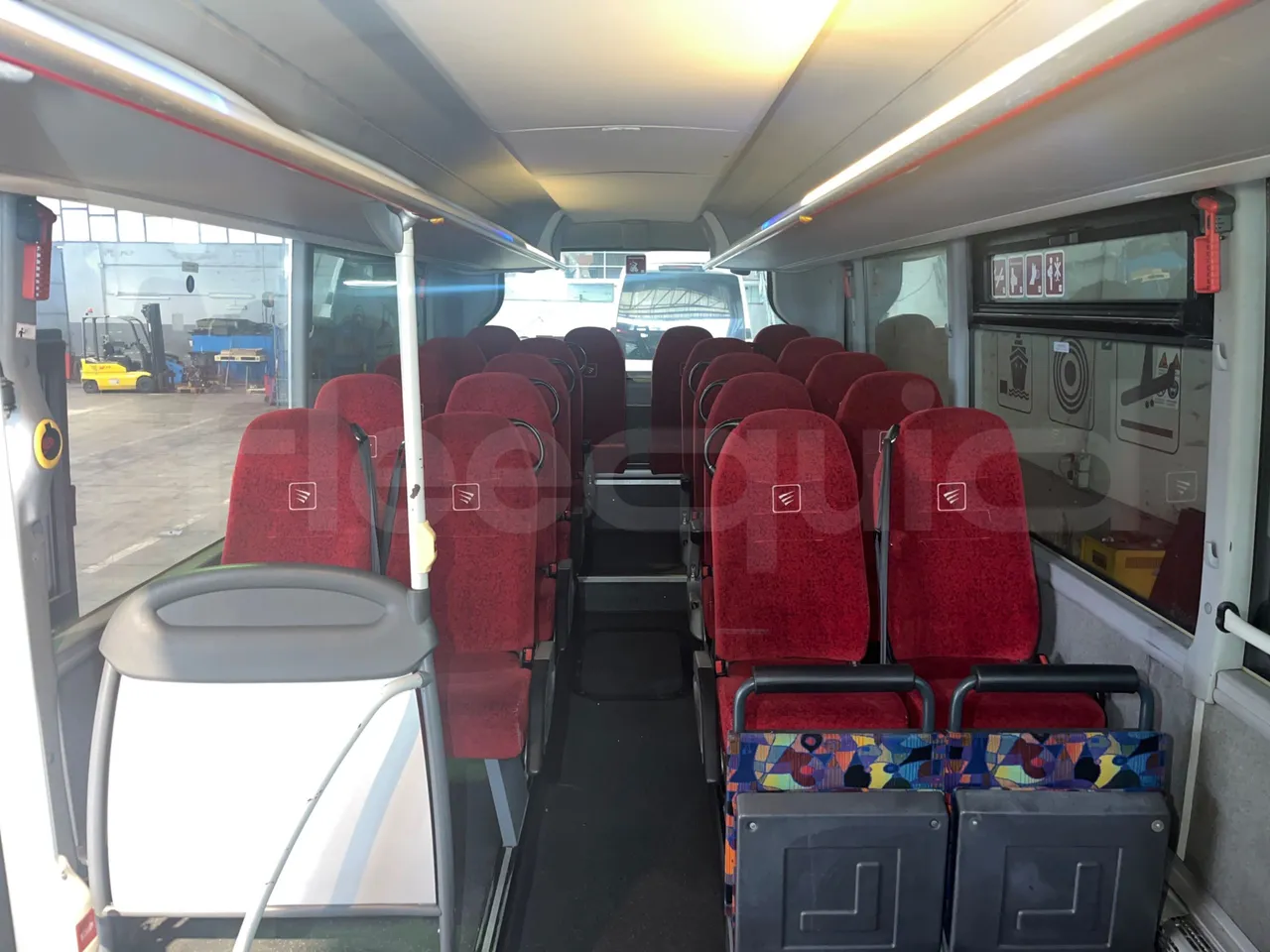 Man Lion's regio UL354NKMIX - Euro 4 - 257 kW - 12.250 mt - reverse view middle aisle