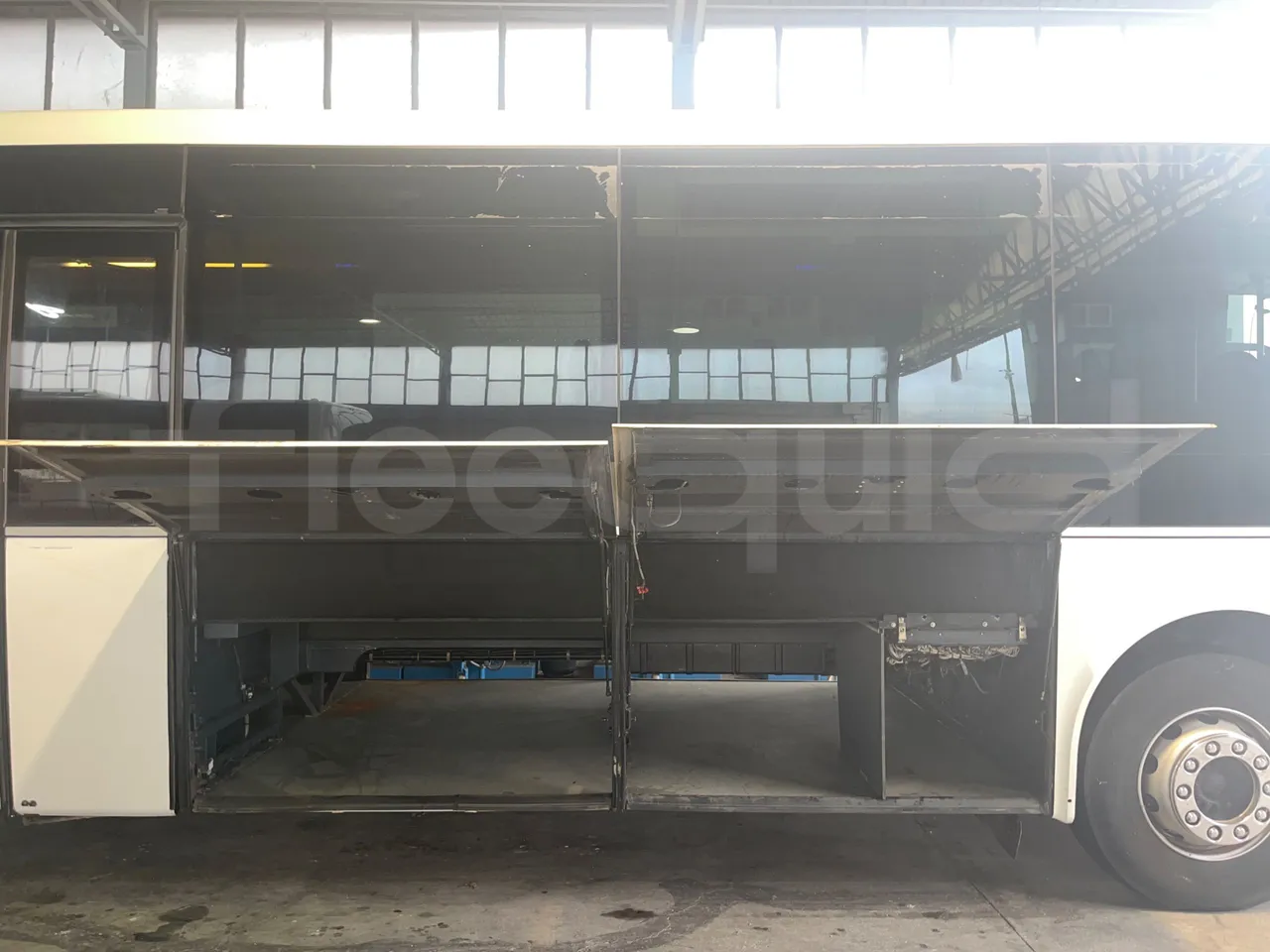 Man Lion's regio UL354NKMIX - Euro 4 - 257 kW - 12.250 mt - luggage rack photo