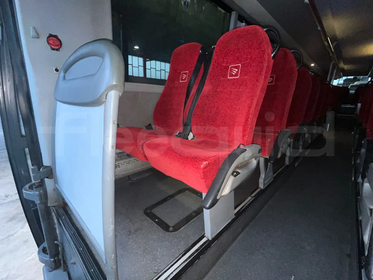 Man Lion's regio UL354NKMIX - Euro 4 - 257 kW - 12.250 mt - turntable internal (18m)