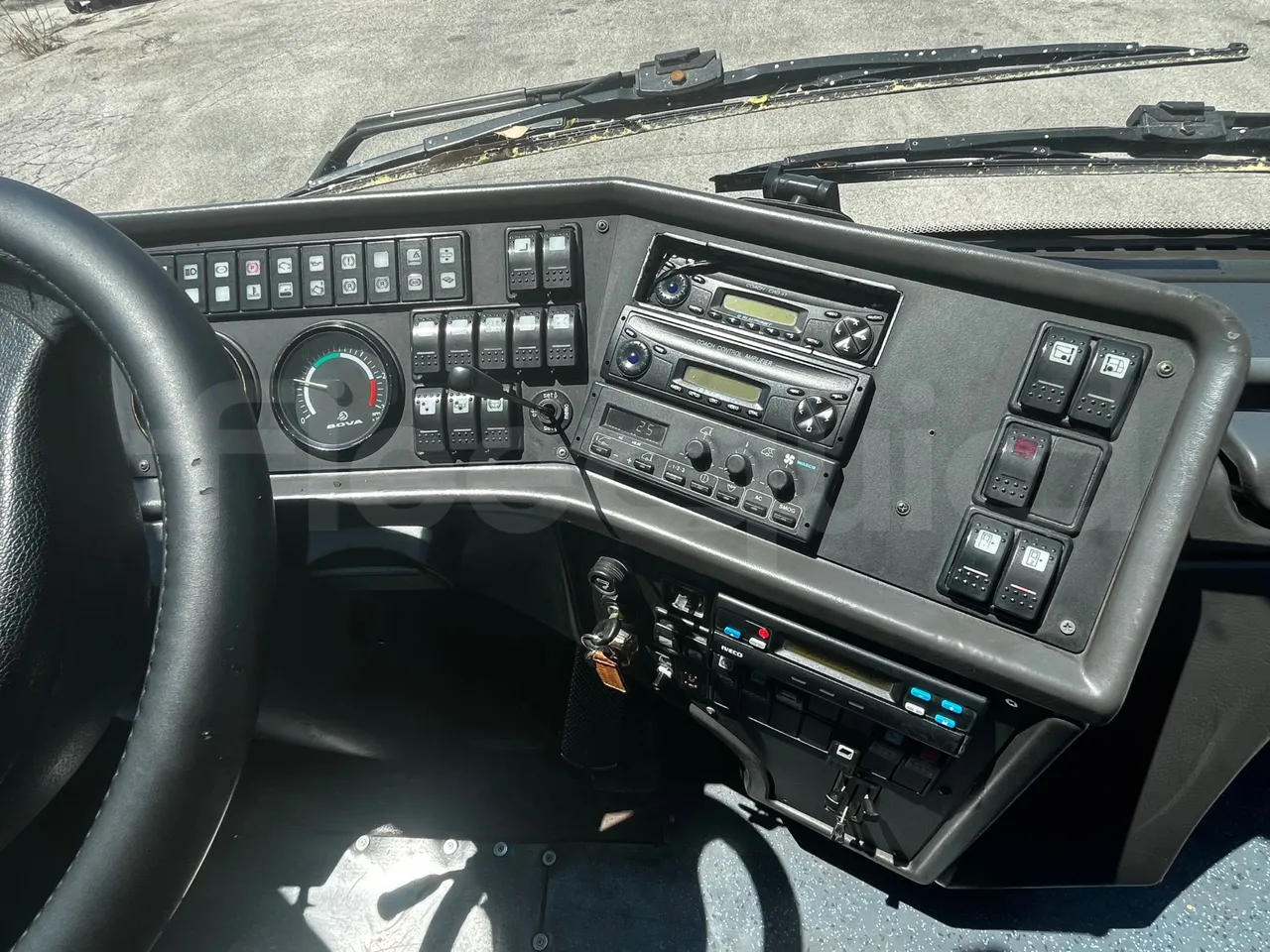 Vdl Futura - radio accessories photo