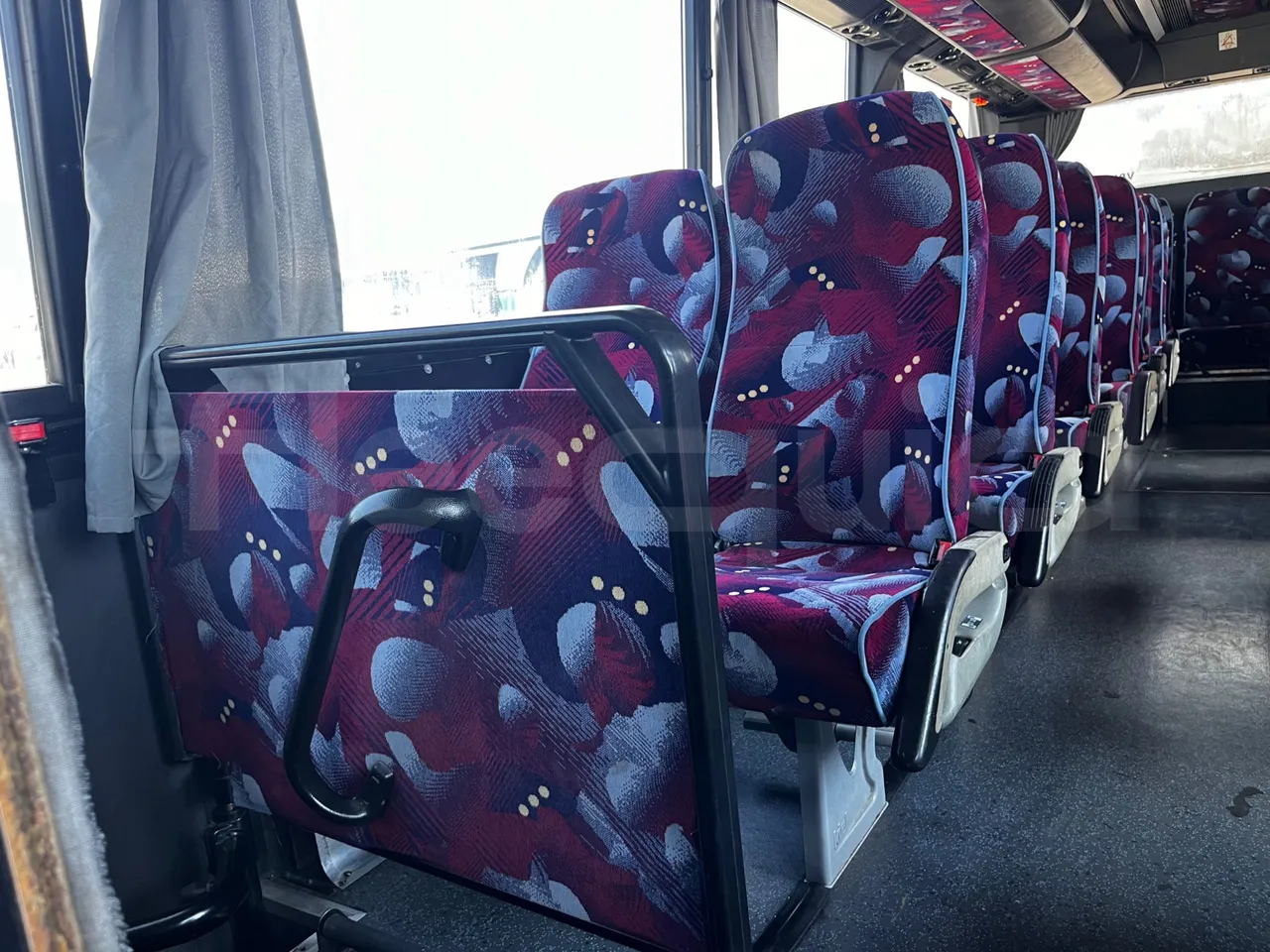 Vdl Futura - folding seat photo