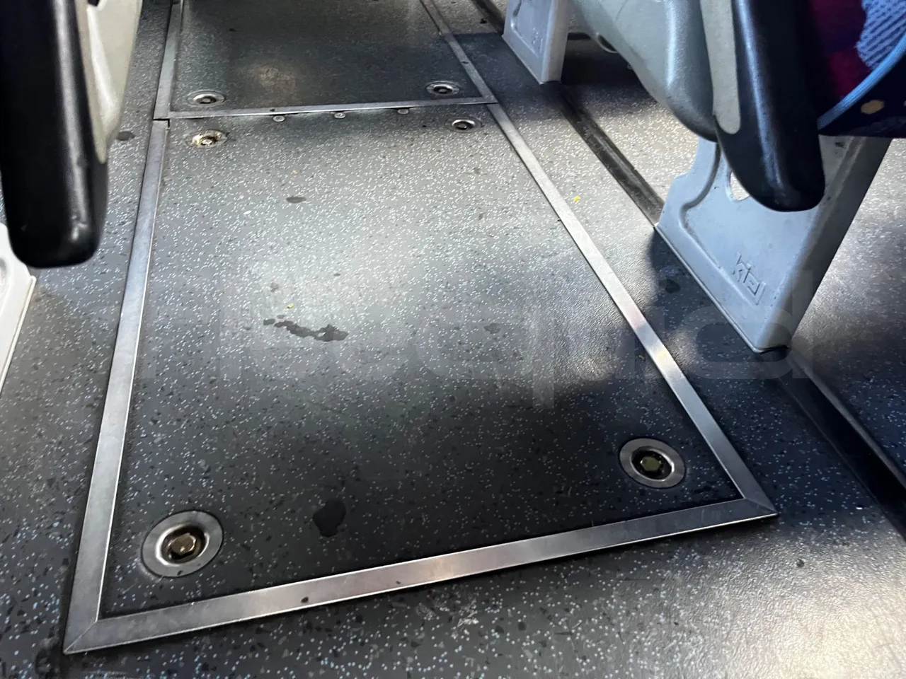Vdl Futura - floor hatches photo