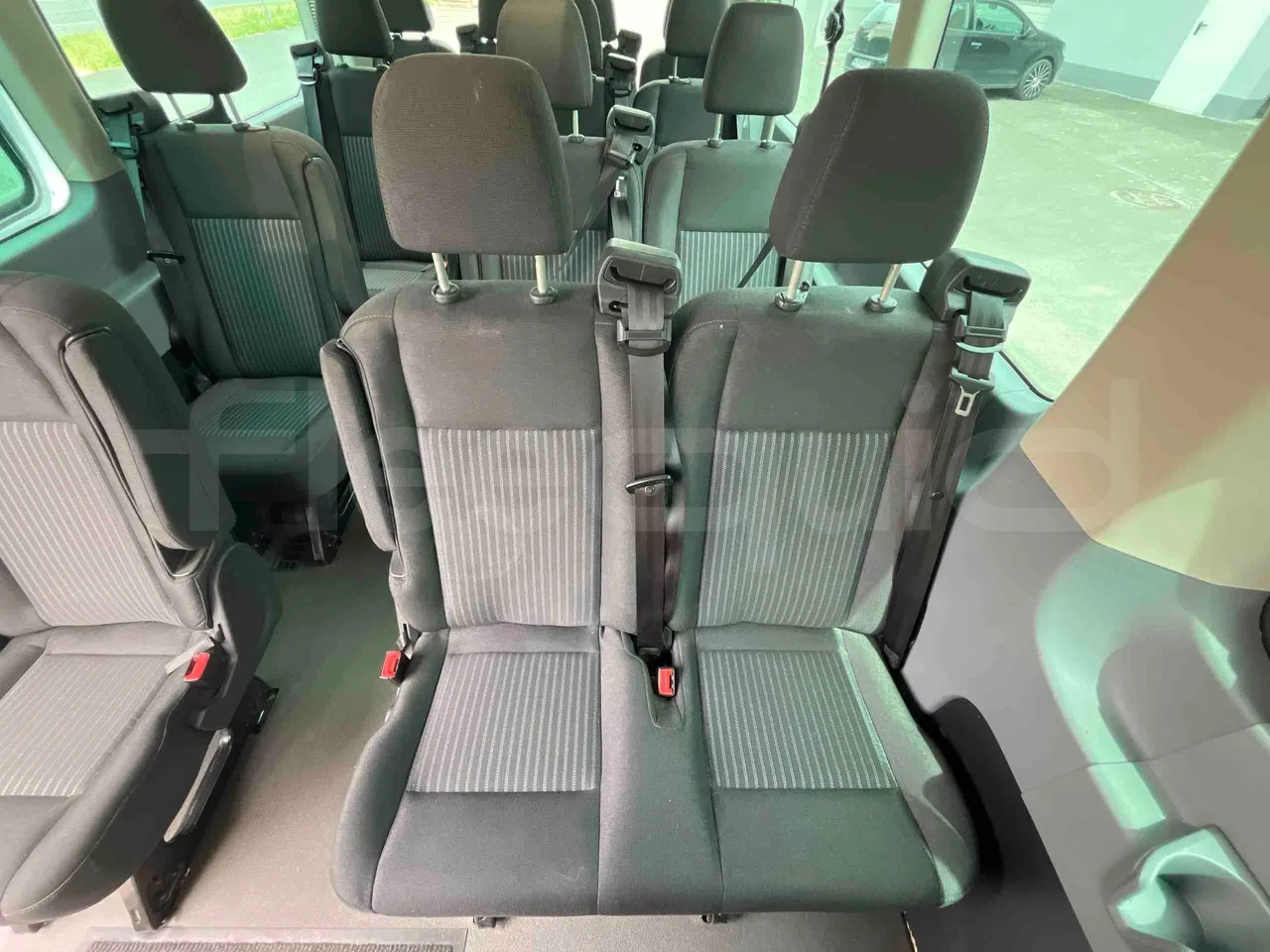 Ford Transit - single seat detail