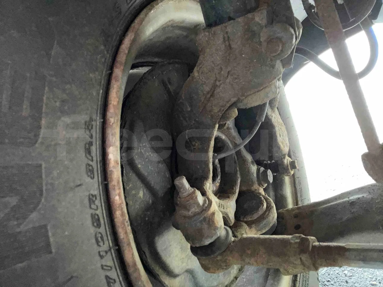 Ford Transit - front brake calipers left