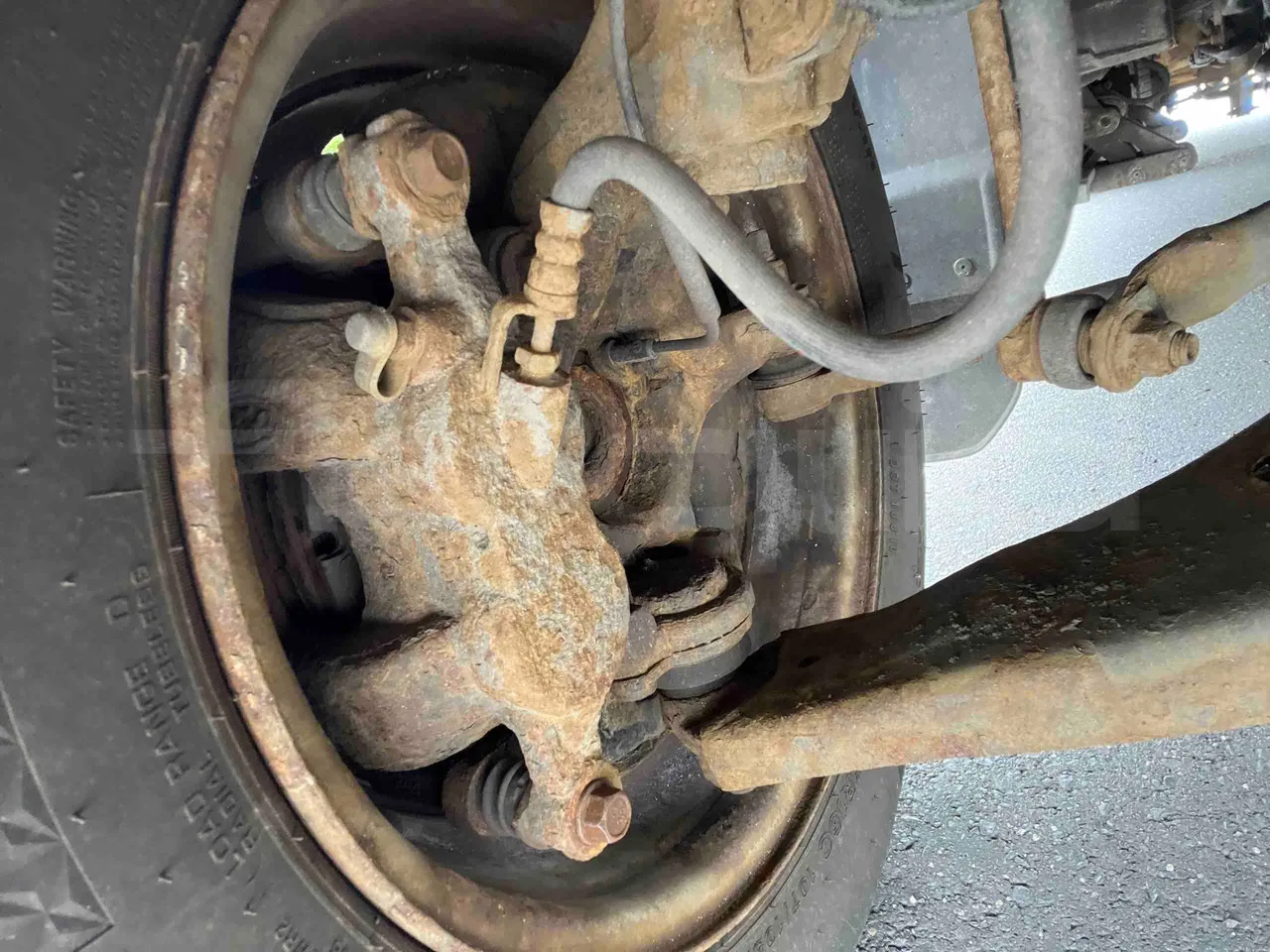 Ford Transit - front brake calipers right