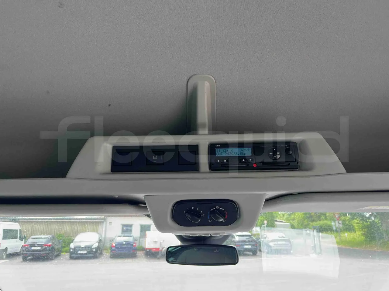 Ford Transit - roof hatch 3