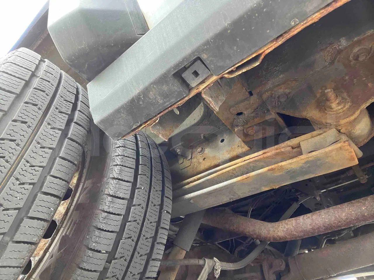 Ford Transit - axle 3 right side