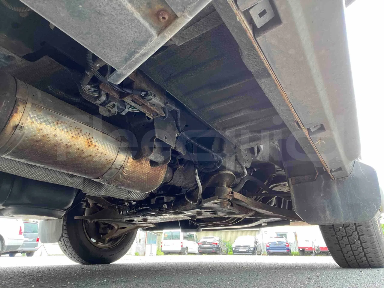 Ford Transit - front undercarriage from front