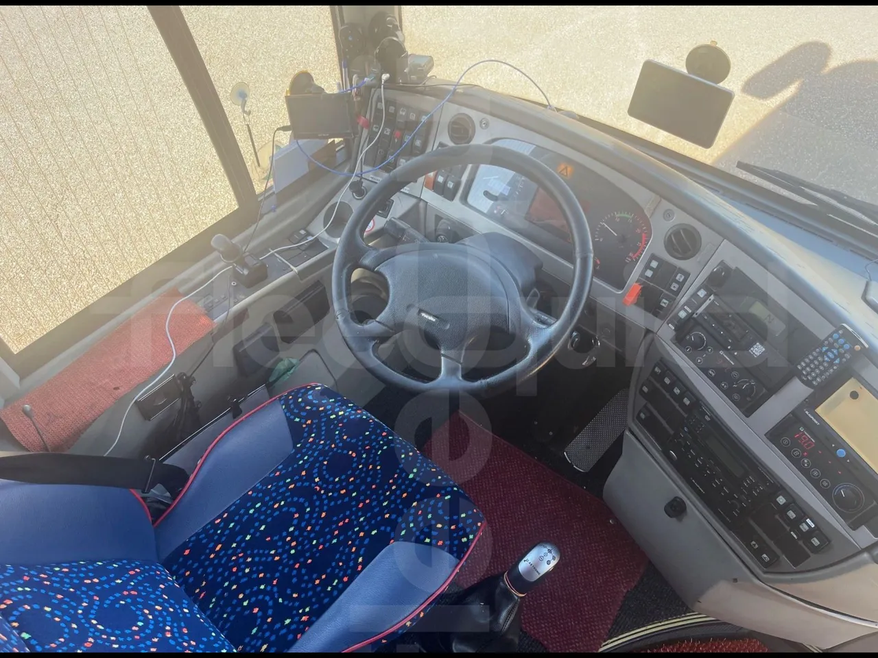 VDL SB4000 SB4000/ Euro 5 - 340 Kw - 13,258 Mt - seat plate photo