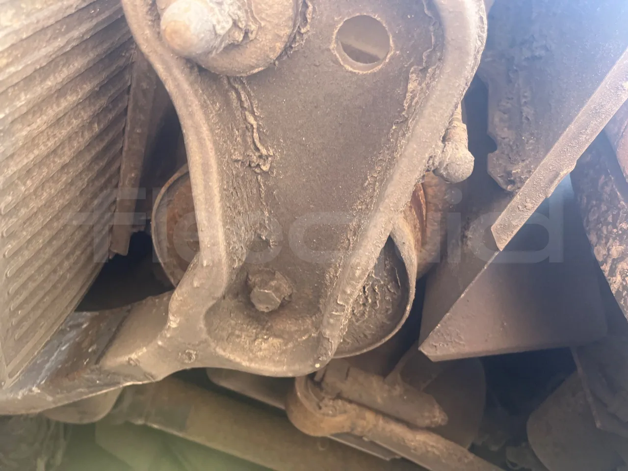 VDL SB4000 SB4000/ Euro 5 - 340 Kw - 13,258 Mt - central undercarriage photo