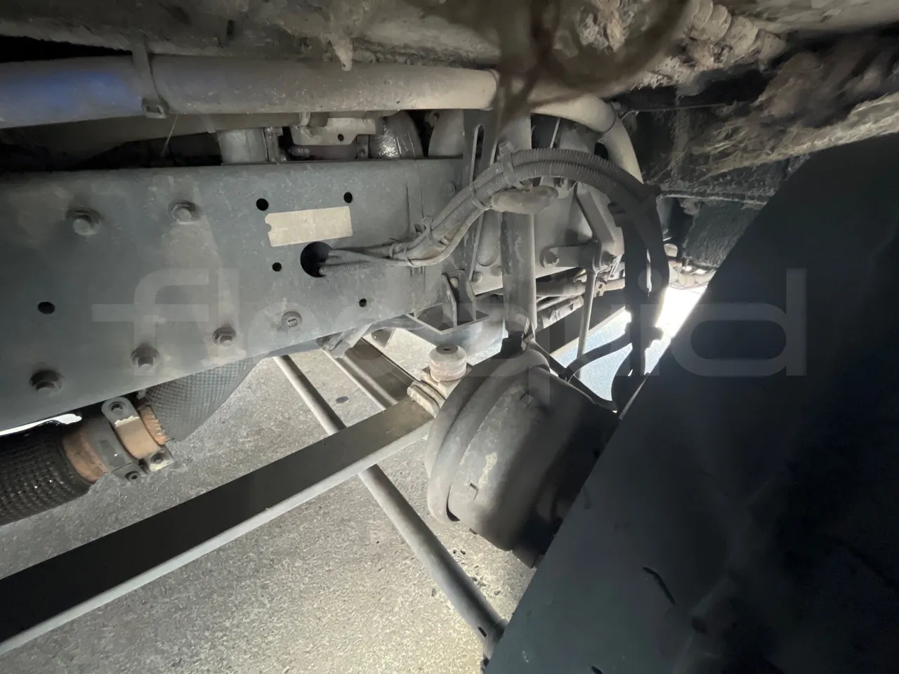 Beulas Man Gianino Euro6 - 184kw - 8.300mt - front shock absorbers right