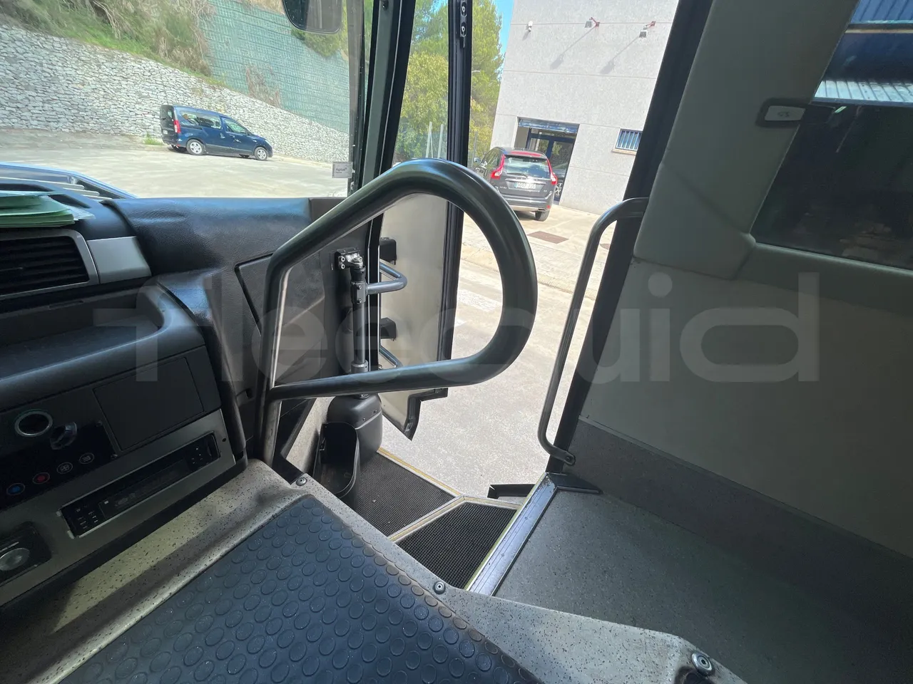 Beulas Man Gianino Euro6 - 184kw - 8.300mt - handrails photo